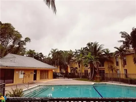 4425 Treehouse Lane Tamarac FL 33319