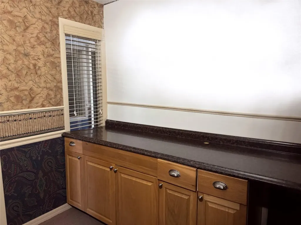 145 S Ridgewood Drive Sebring FL 33870