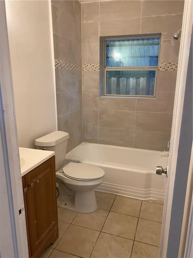 1906 Mckinley Street Hollywood FL 33021