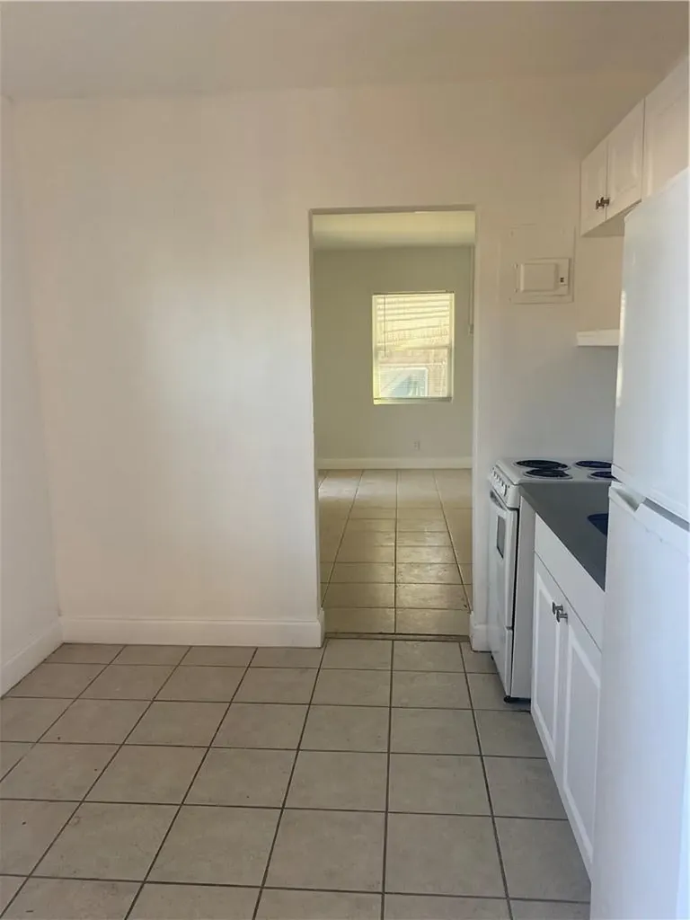 1906 Mckinley Street Hollywood FL 33021