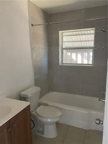 1906 Mckinley Street Hollywood FL 33021