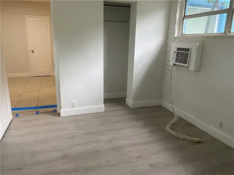 1906 Mckinley Street Hollywood FL 33021
