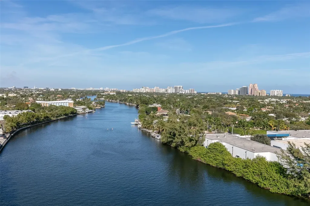 1180 N Federal Highway Fort Lauderdale FL 33304