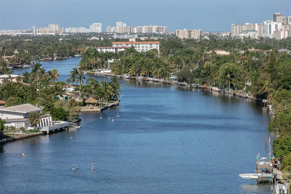 1180 N Federal Highway Fort Lauderdale FL 33304