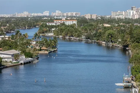 1180 N Federal Highway Fort Lauderdale FL 33304
