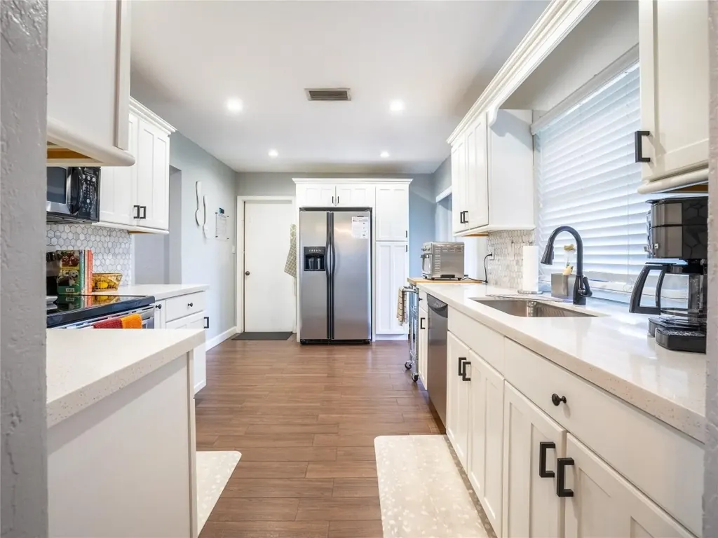 9807 NW 71st Street Tamarac FL 33321