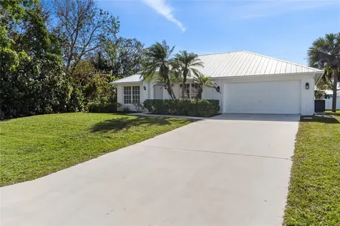 1055 18th Street Vero Beach FL 32962