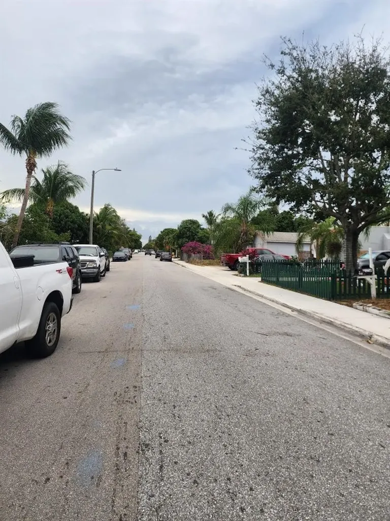 407 N H Street Lake Worth Beach FL 33460
