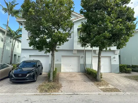 3207 Laurel Ridge Circle Riviera Beach FL 33404