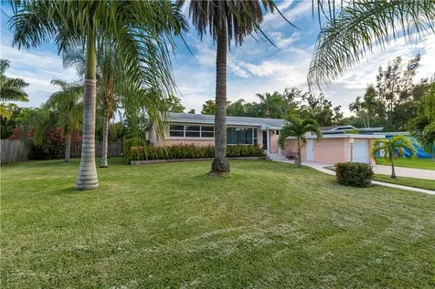 1322 Taylor Street Hollywood FL 33019