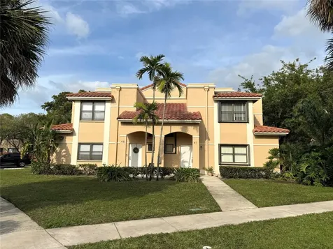 525 Racquet Club Road Weston FL 33326