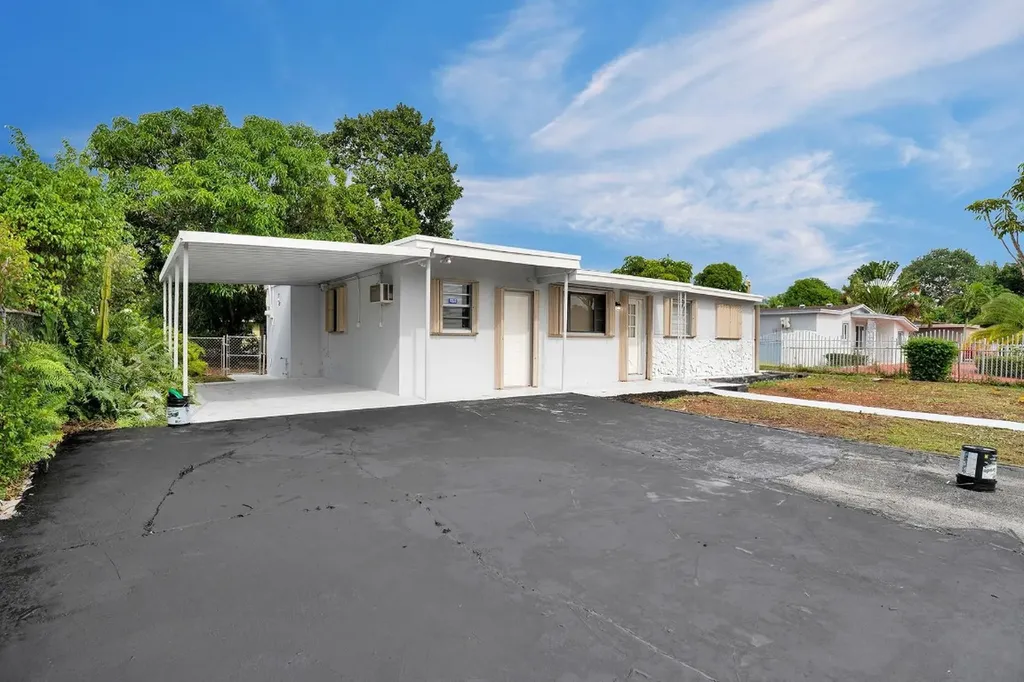 5501 NW 175th Street Miami Gardens FL 33055