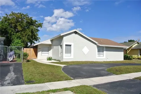 8221 SW 4th Court North Lauderdale FL 33068