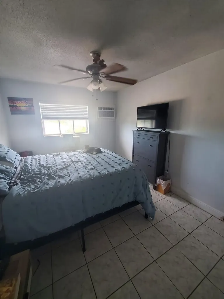 1021 NE 24th Avenue Pompano Beach FL 33062