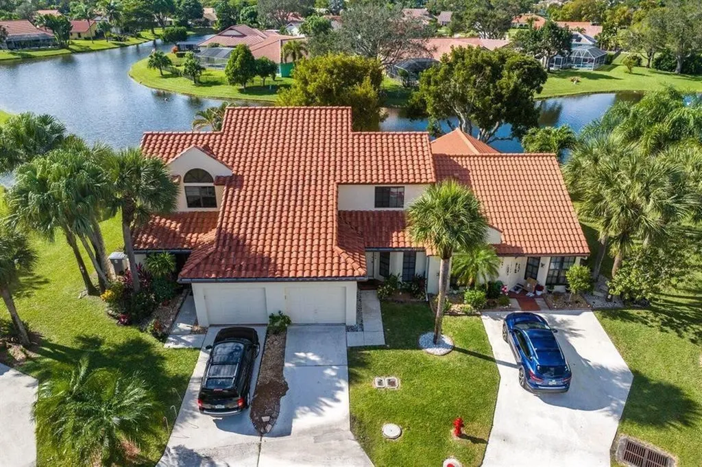 10296 Riverbend Terrace Boca Raton FL 33498