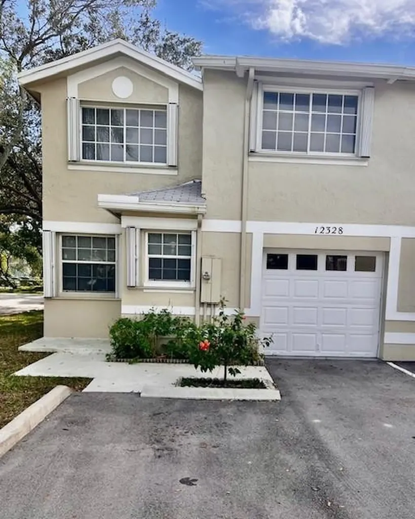12328 SW 50th Place Cooper City FL 33330