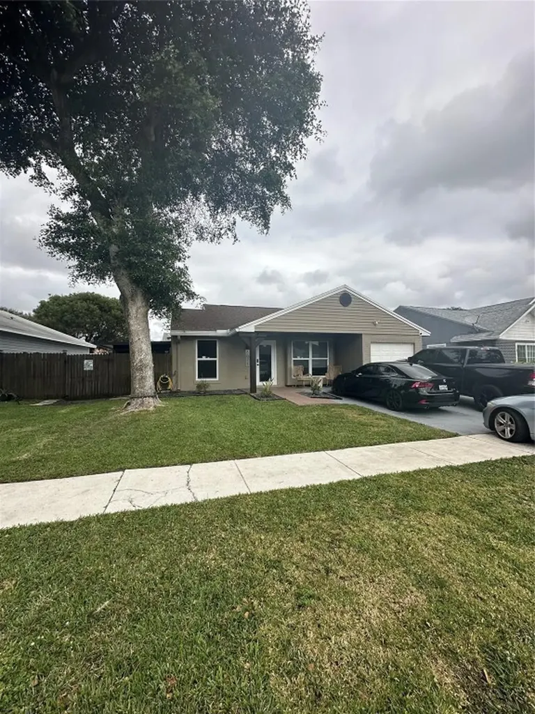 8671 SW 16th Street Pembroke Pines FL 33025