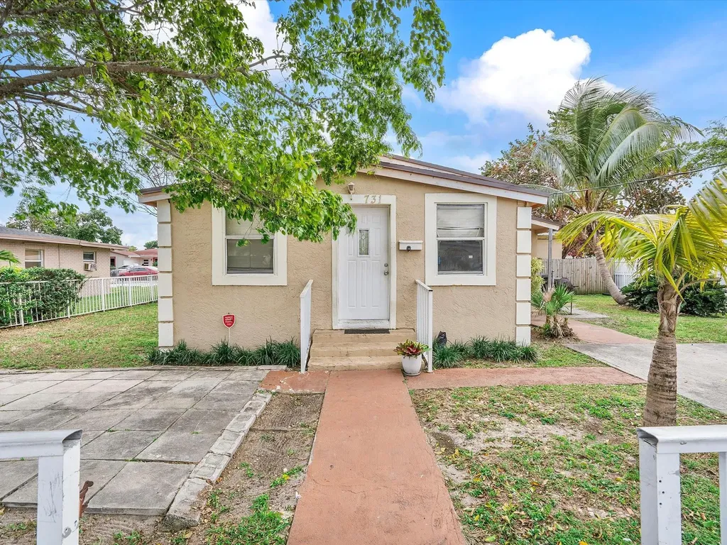 731 NW 5th Court Hallandale Beach FL 33009