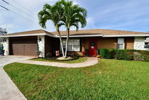1326 W Indies Way Lantana FL 33462