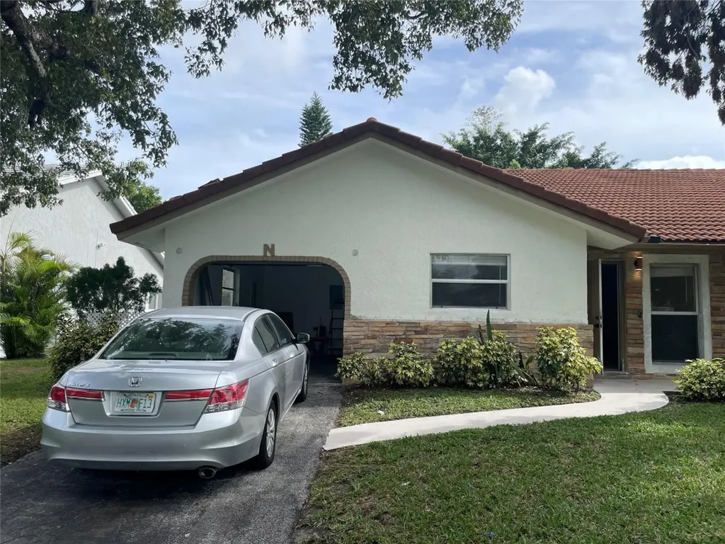 4361 NW 110th Avenue Coral Springs FL 33065