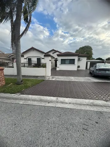 13386 NW 8th Lane Miami FL 33182