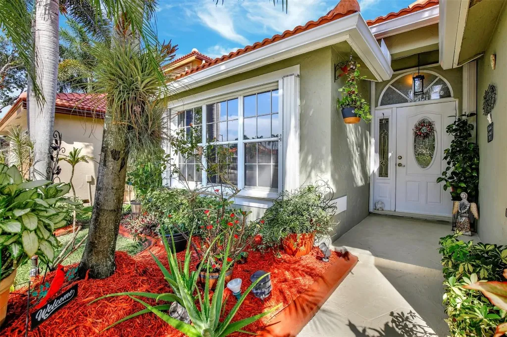 18185 SW 3rd Street Pembroke Pines FL 33029