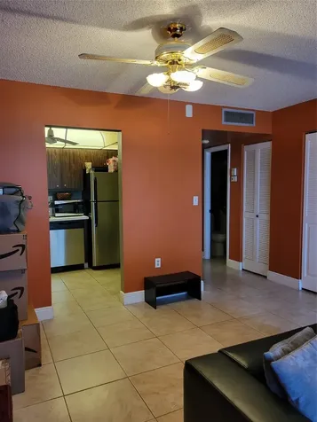 1400 Saint Charles Place Pembroke Pines FL 33026