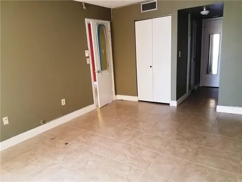 1400 Saint Charles Place Pembroke Pines FL 33026