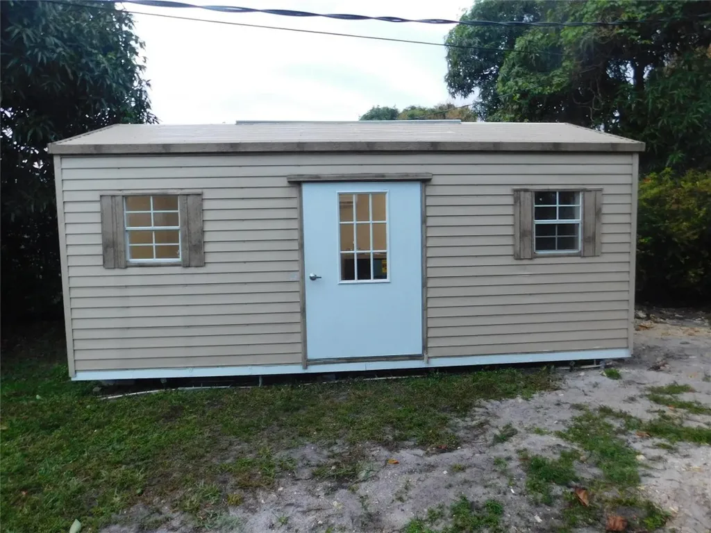 245 NW 117th Street Miami FL 33168