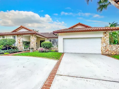 9750 NW 11th Street Plantation FL 33322