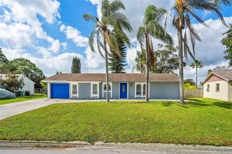 1712 SE Burgundy Lane Port St Lucie FL 34952