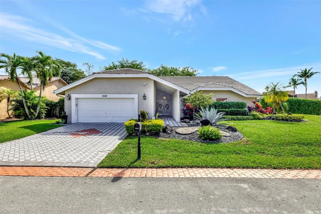 7580 Black Olive Way Tamarac FL 33321