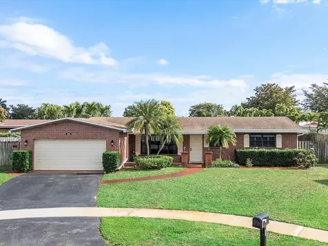 1921 NW 111th Terrace Pembroke Pines FL 33026