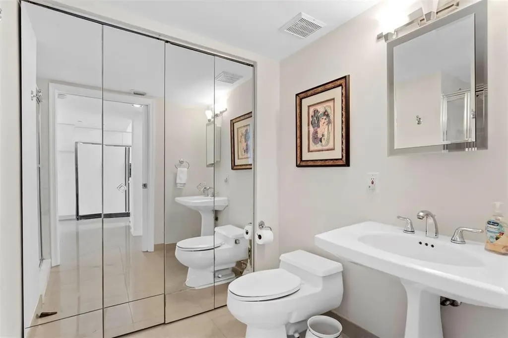 3530 Mystic Pointe Drive Aventura FL 33180