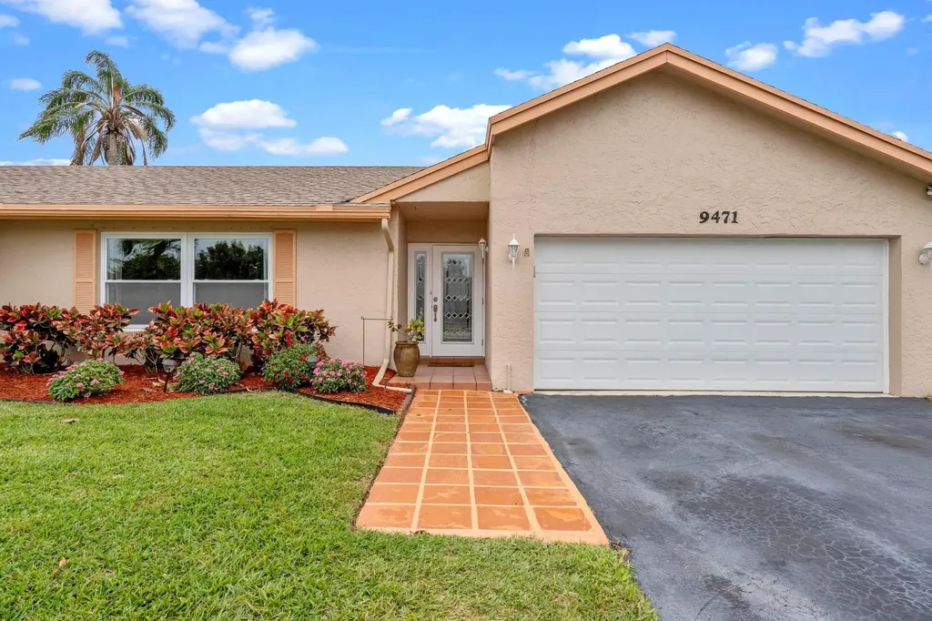 9471 Burlington Place Boca Raton FL 33434
