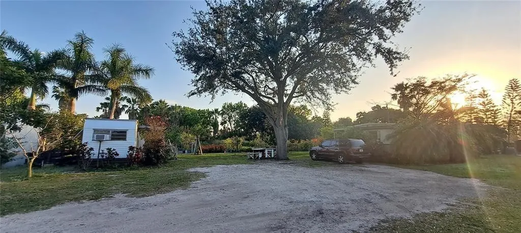 3321 38th Avenue Okeechobee FL 34974