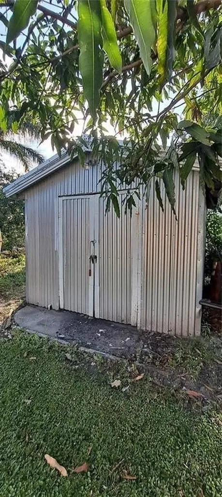 3321 38th Avenue Okeechobee FL 34974