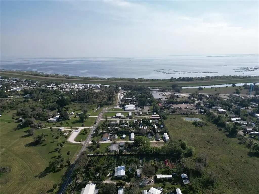3321 38th Avenue Okeechobee FL 34974