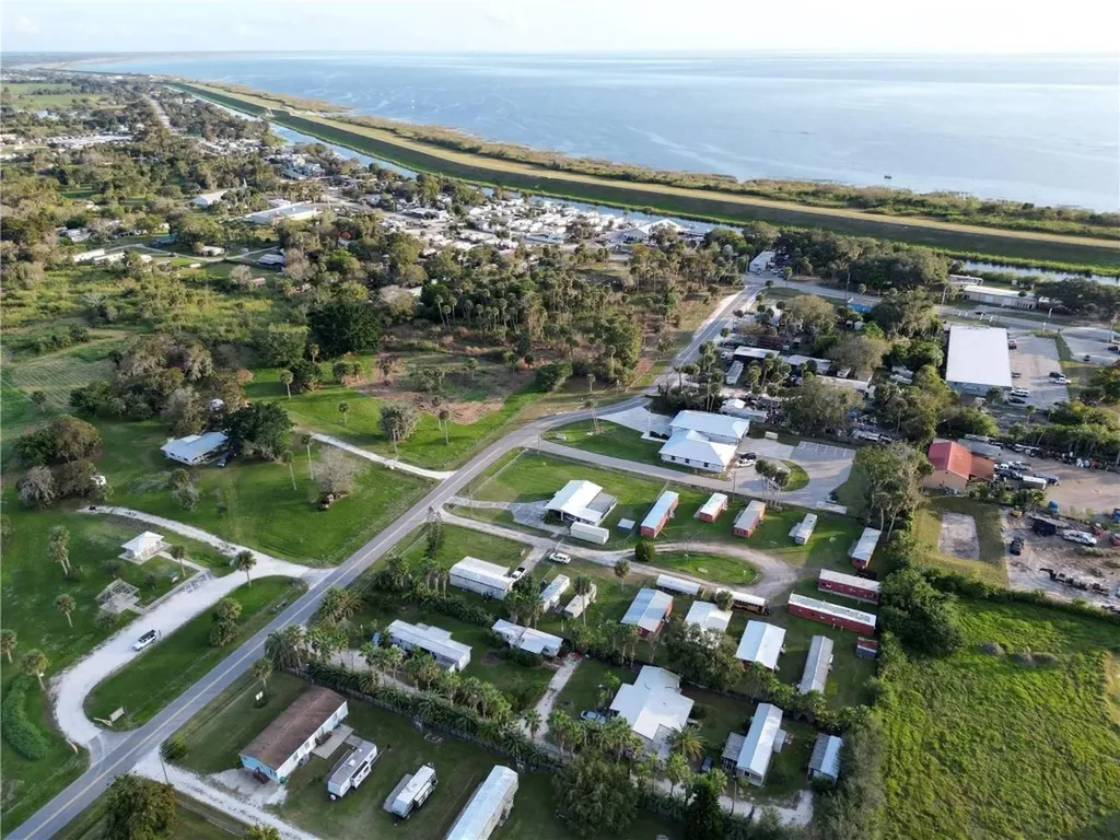 3431 38th Avenue Okeechobee FL 34974