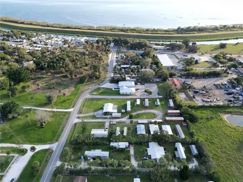3431 38th Avenue Okeechobee FL 34974