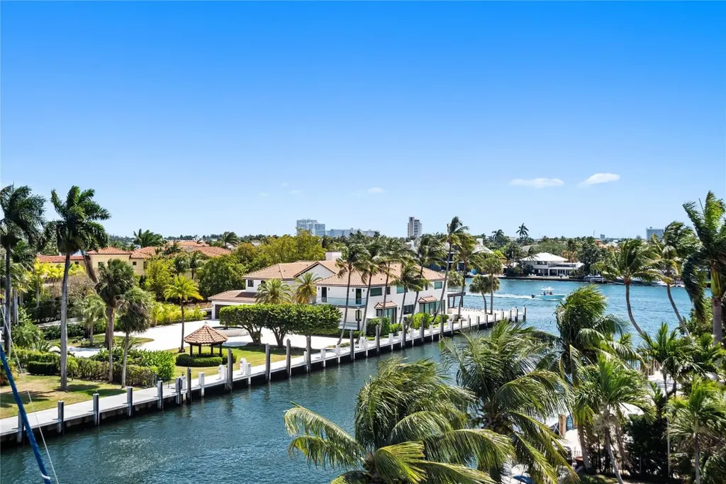 500 Isle Of Capri Drive Fort Lauderdale FL 33301