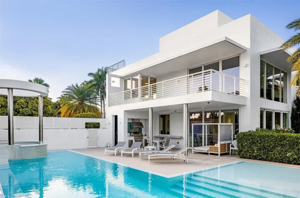 500 Isle Of Capri Drive Fort Lauderdale FL 33301