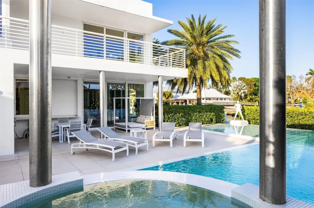 500 Isle Of Capri Drive Fort Lauderdale FL 33301