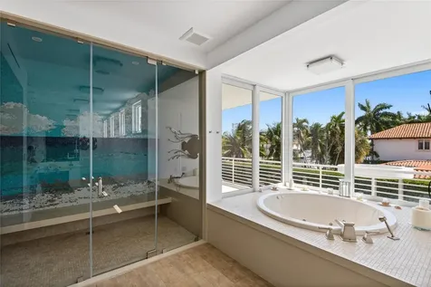 500 Isle Of Capri Drive Fort Lauderdale FL 33301