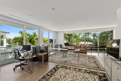 500 Isle Of Capri Drive Fort Lauderdale FL 33301