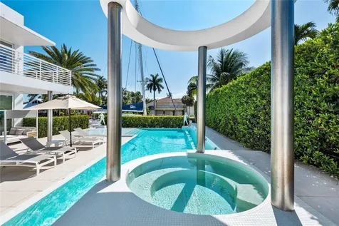500 Isle Of Capri Drive Fort Lauderdale FL 33301