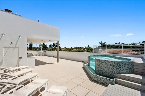 500 Isle Of Capri Drive Fort Lauderdale FL 33301