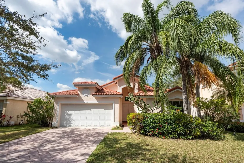2485 NW 137th Avenue Sunrise FL 33323