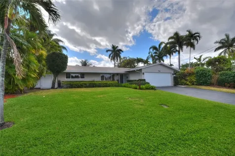 714 SE 7th Avenue Pompano Beach FL 33060