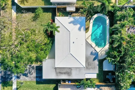 228 SW 11th Street Pompano Beach FL 33060